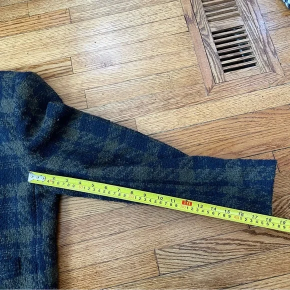 Vintage Wool Plaid Cropped Jacket - Picture 12 of 12